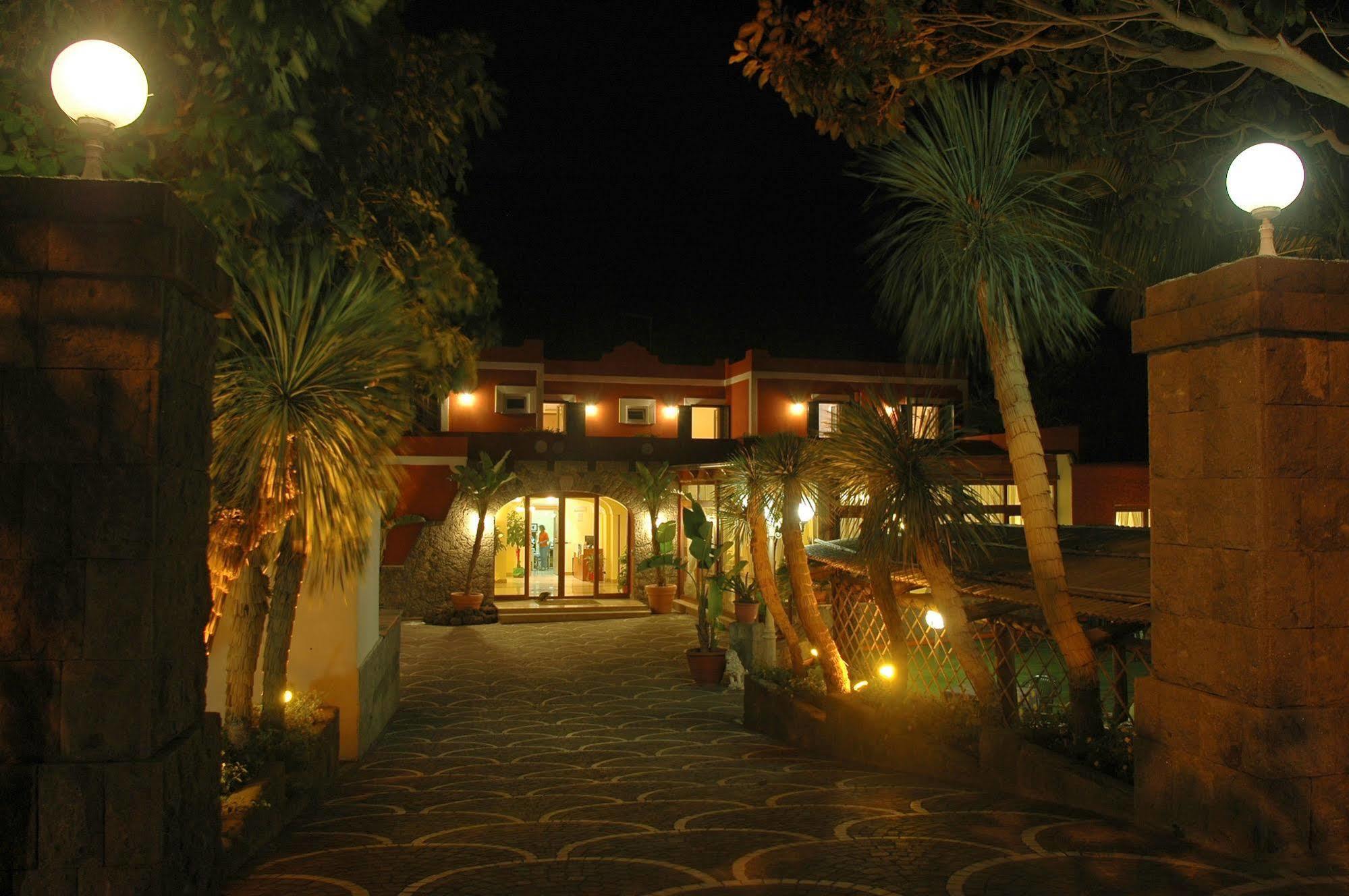 Hotel Villa Franca Forio  Exterior photo